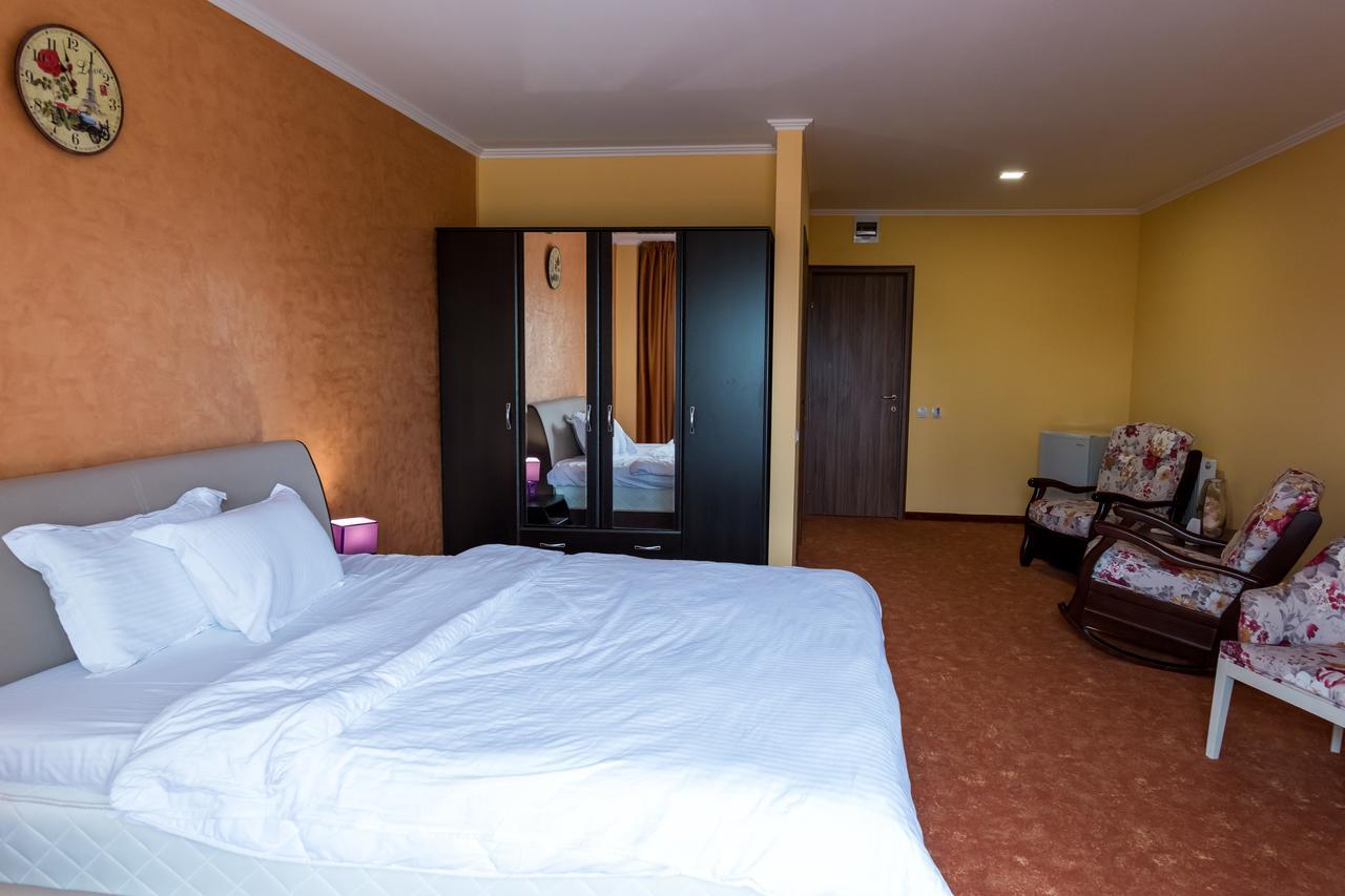 Hotel Monte Carlo Reghin Esterno foto
