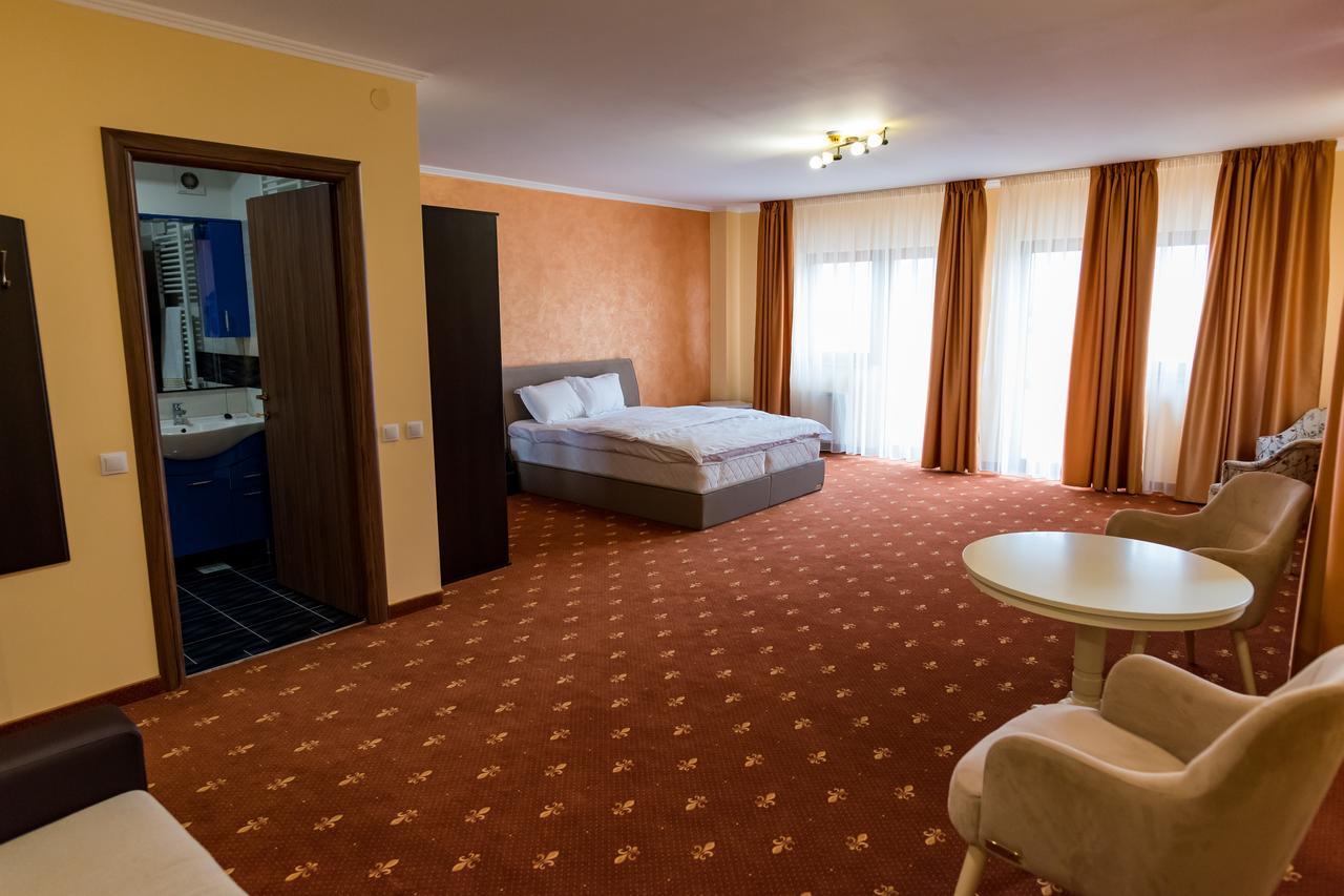 Hotel Monte Carlo Reghin Esterno foto